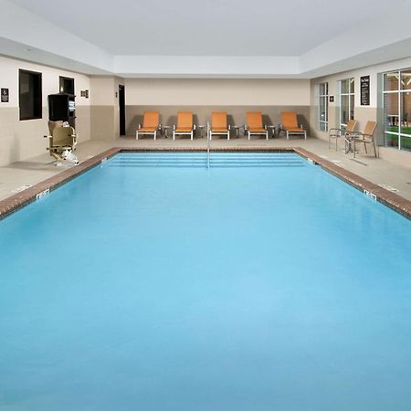 Homewood Suites By Hilton Kansas City Speedway Buitenkant foto